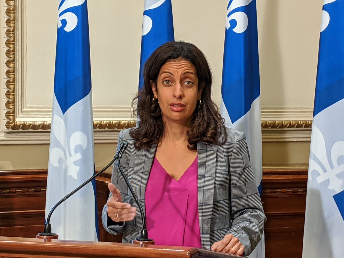 Crise d’Octobre: Anglade aide les fédéraux contre le Québec Crise d’Octobre: Anglade aide les fédéraux contre le Québec