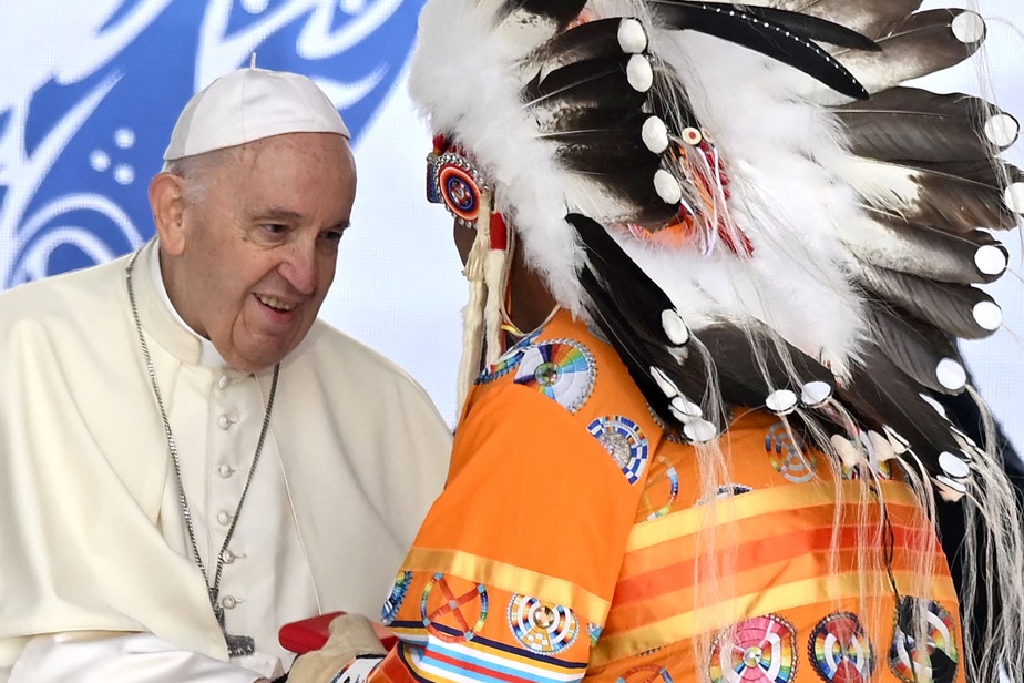 Au Canada, le pape condamne la « cancel culture » et met en avant les peuples autochtones